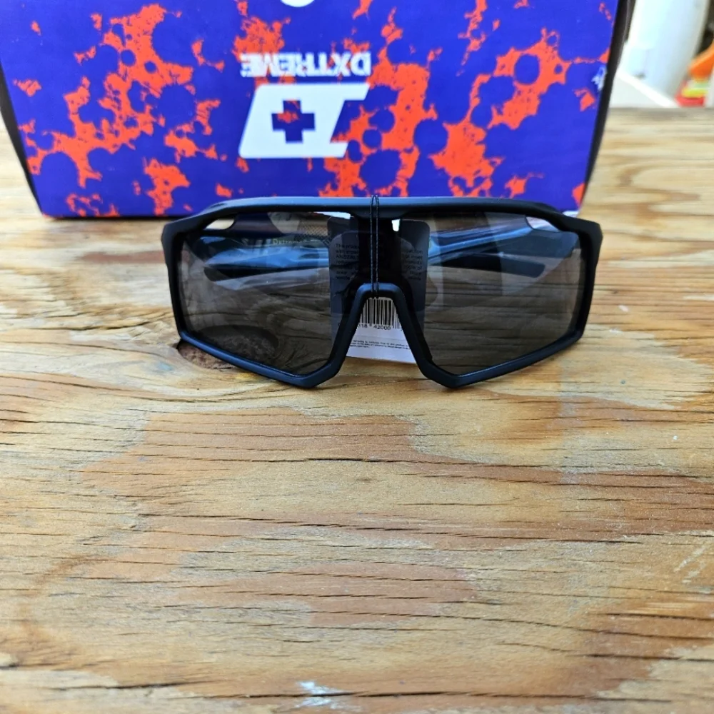 Dxtreme Dixxlynine Black Sunglasses - Picture 3 of 14